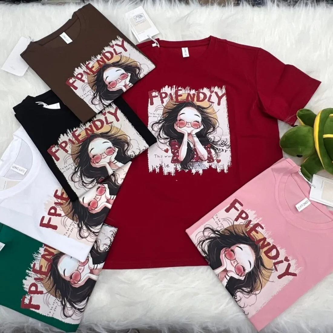 Printed graphic knit t-shirts laid flat
